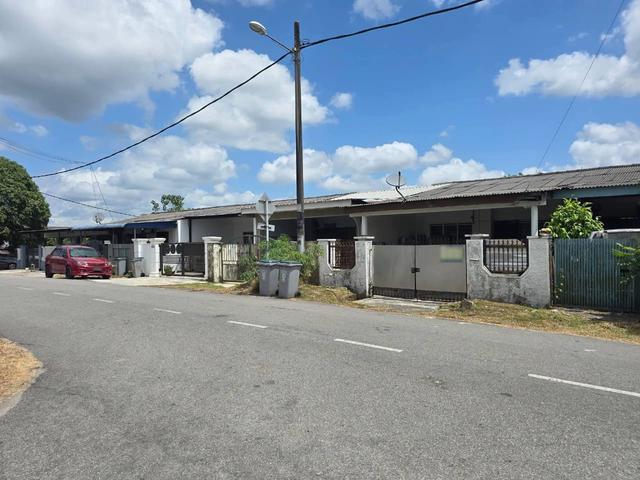 Terraced House for sale in Ulu Tiram, Johor