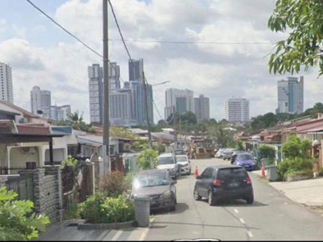 Terraced House for sale in Ulu Tiram, Johor