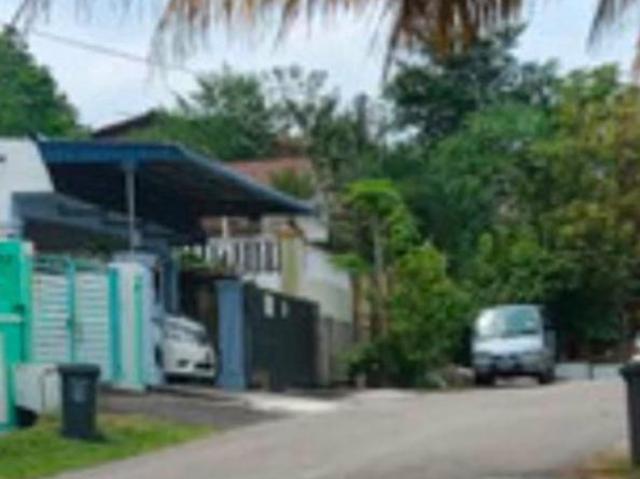 Terraced House for sale in Ulu Tiram, Johor