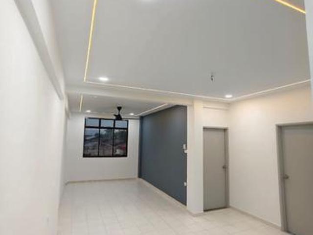 Flat for sale in Ulu Tiram, Johor