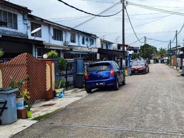 Terraced House for sale in Ulu Tiram, Johor