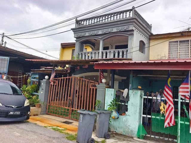 Terraced House for sale in Ulu Tiram, Johor