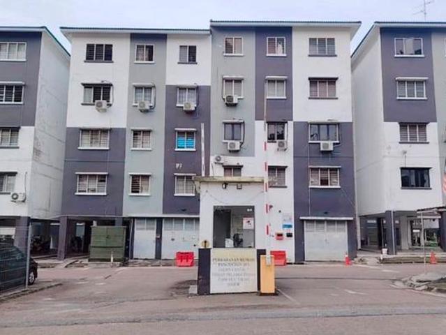 Flat for sale in Ulu Tiram, Johor Bahru