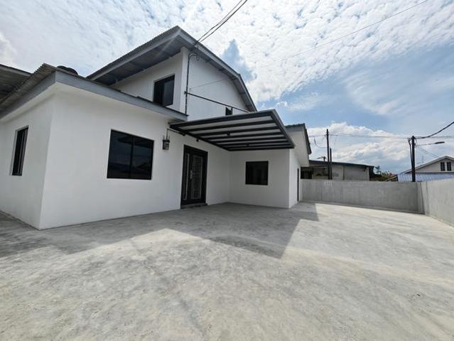 Terraced House for sale in Ulu Tiram, Johor