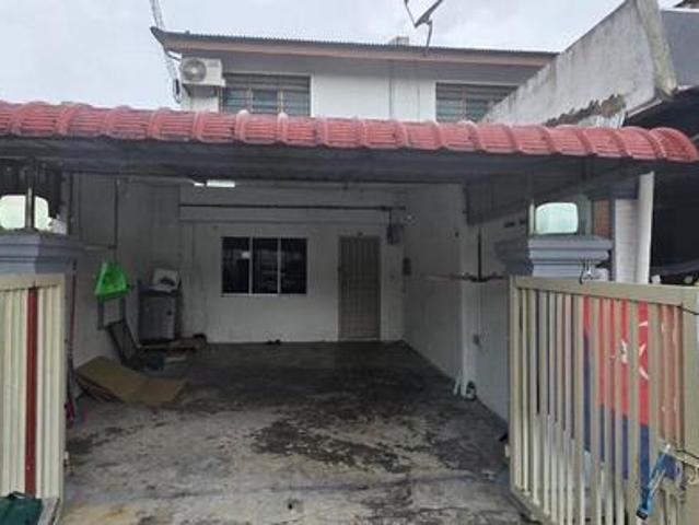 Terraced House for sale in Ulu Tiram, Johor