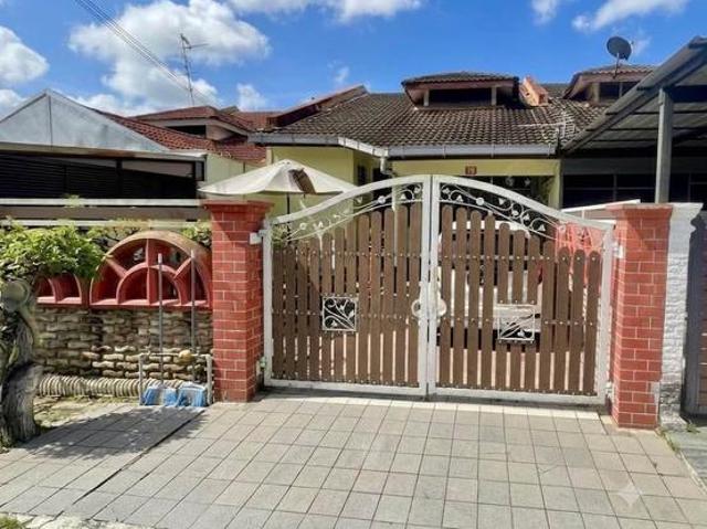 Terraced House for sale in Ulu Tiram, Johor