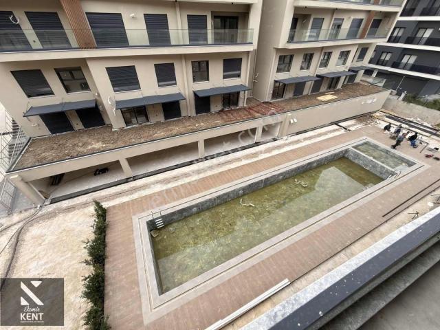 Kemalpaşa, İzmir içerisinde kiralık mülk