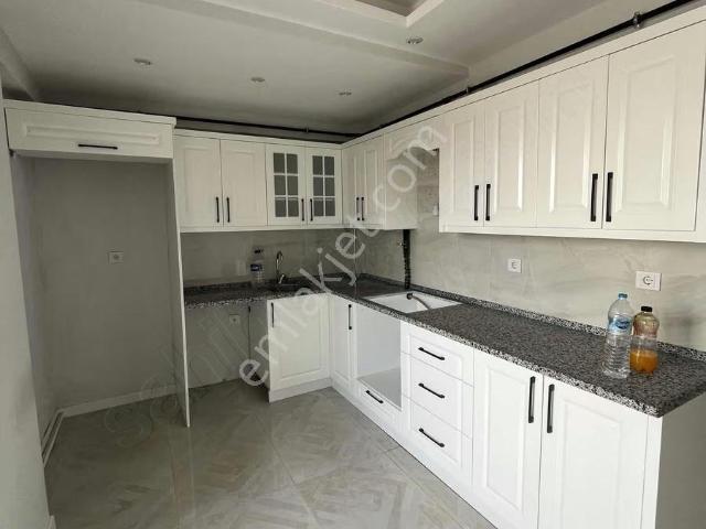 Akhisar, Manisa içerisinde kiralık mülk