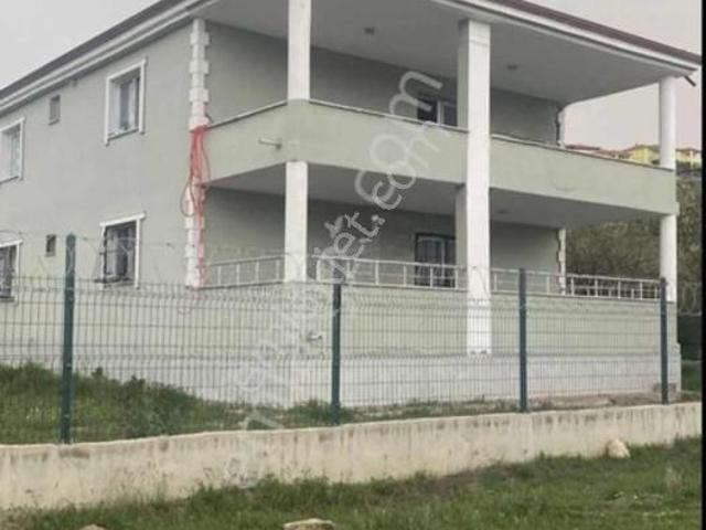 Bayağıl, Ulukışla içerisinde satılık Villa