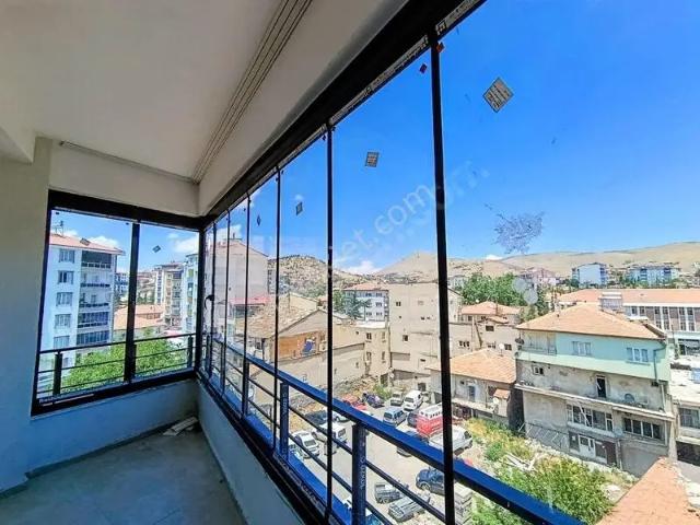 Kemalpaşa, Ulukışla içerisinde satılık mülk