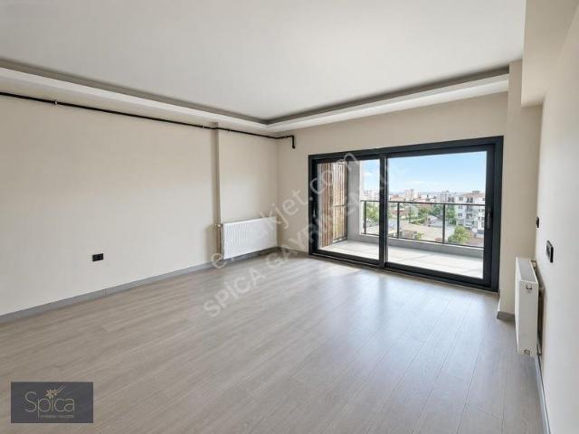Ulukent, Menemen içerisinde kiralık mülk