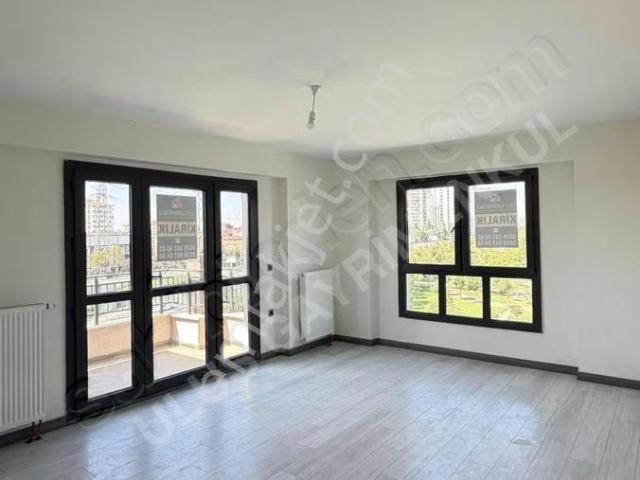 Esenler, İstanbul içerisinde kiralık mülk