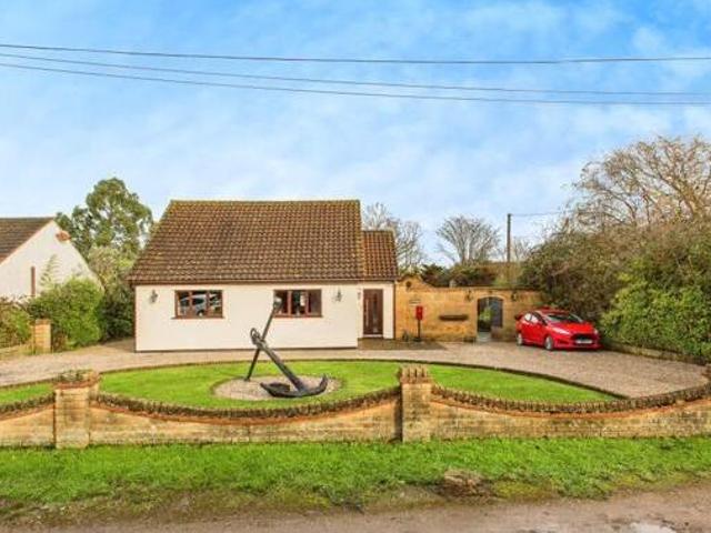 House for sale in Ashingdon, Rochford