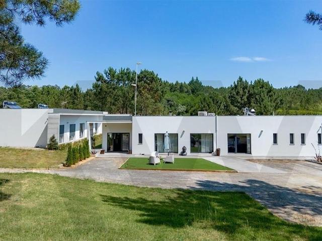 Quinta venda em Porto De Mós, Leiria
