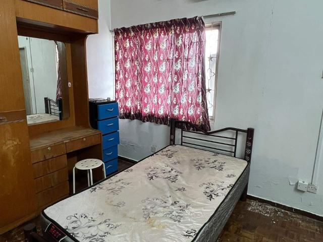 Room for rent in SS 2, Petaling Jaya