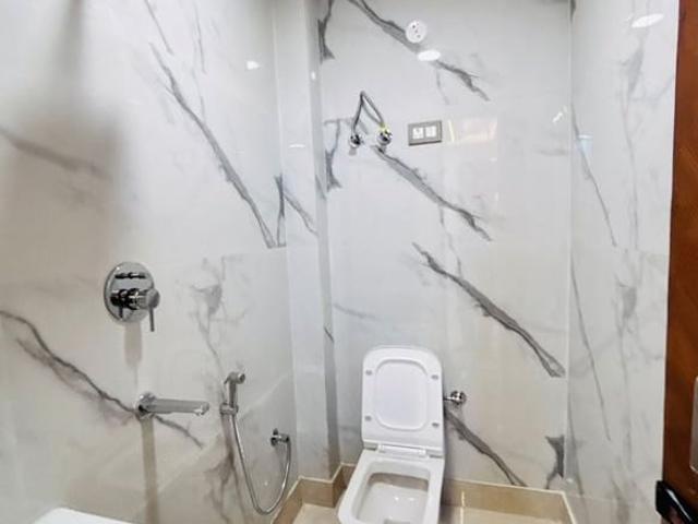 Property for rent in Deri