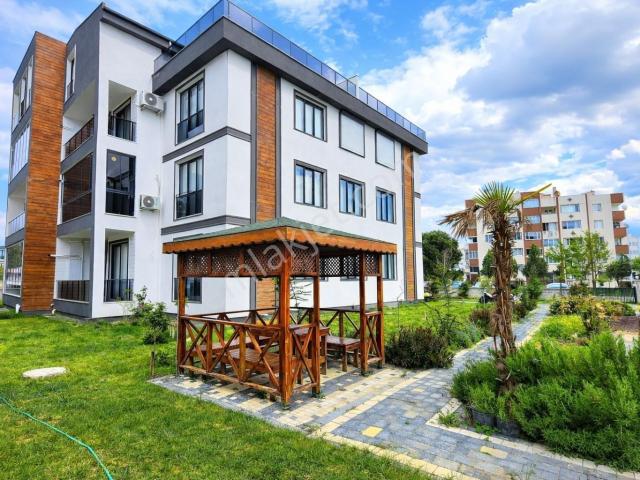 Burhaniye, Balikesir içerisinde satılık mülk