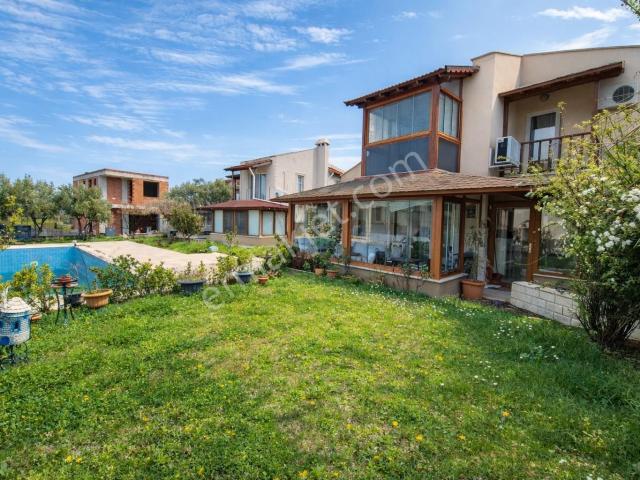 Ayvalik, Balikesir içerisinde satılık Villa