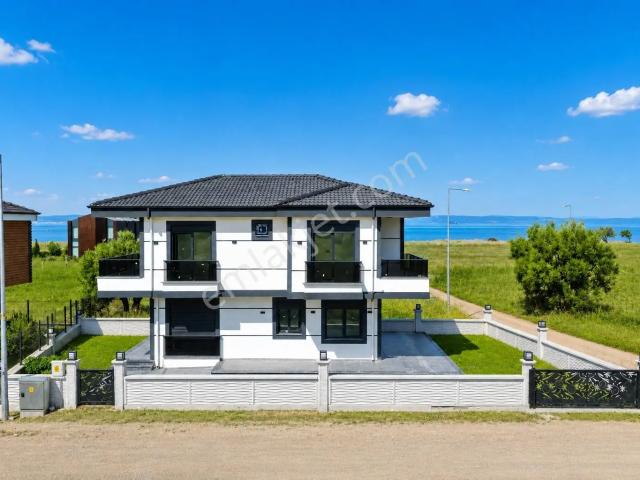 Ayvalik, Balikesir içerisinde satılık Villa