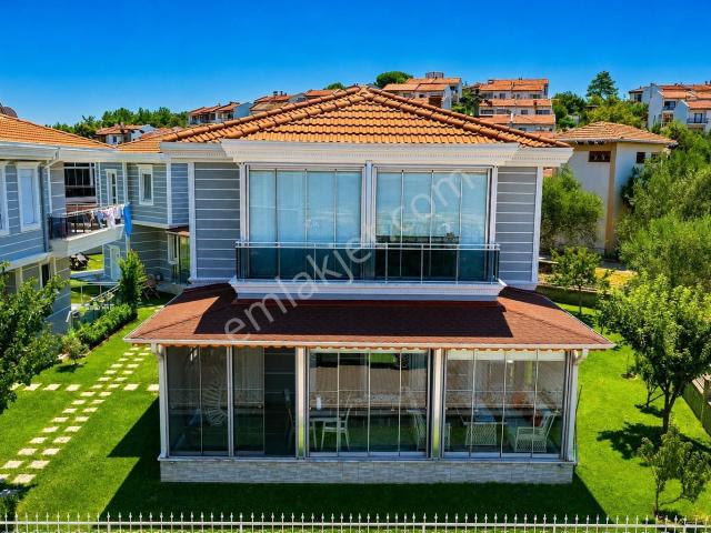 Ayvalik, Balikesir içerisinde satılık Villa