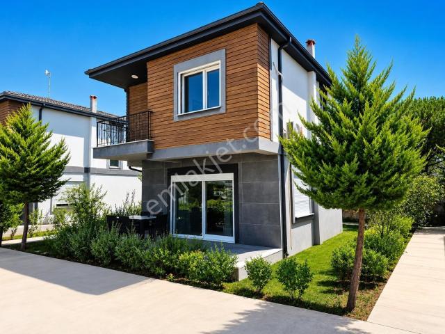 Ayvalik, Balikesir içerisinde satılık Villa