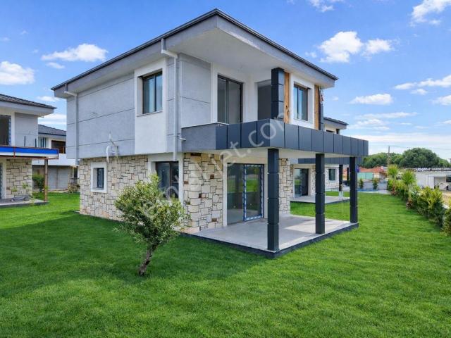 Ayvalik, Balikesir içerisinde satılık Villa