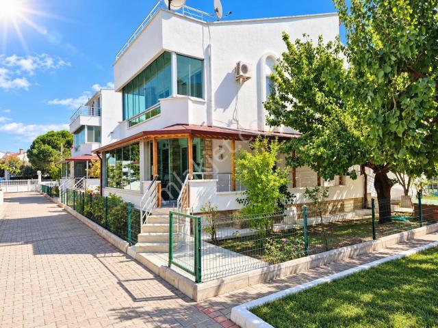 Ayvalik, Balikesir içerisinde satılık Villa