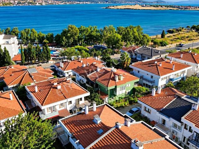 Ayvalik, Balikesir içerisinde satılık Villa