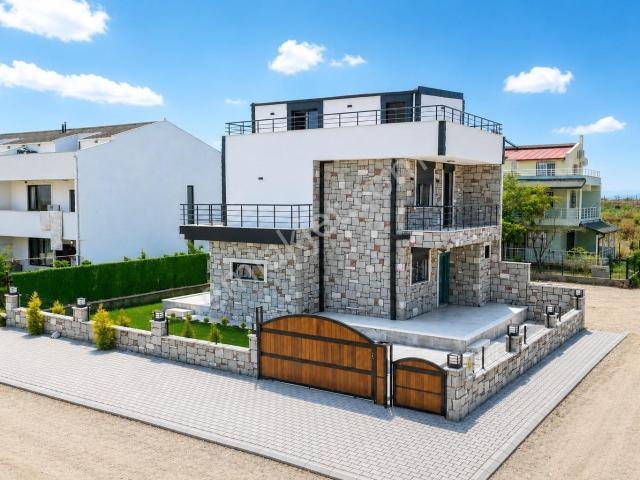 Ayvalik, Balikesir içerisinde satılık Villa