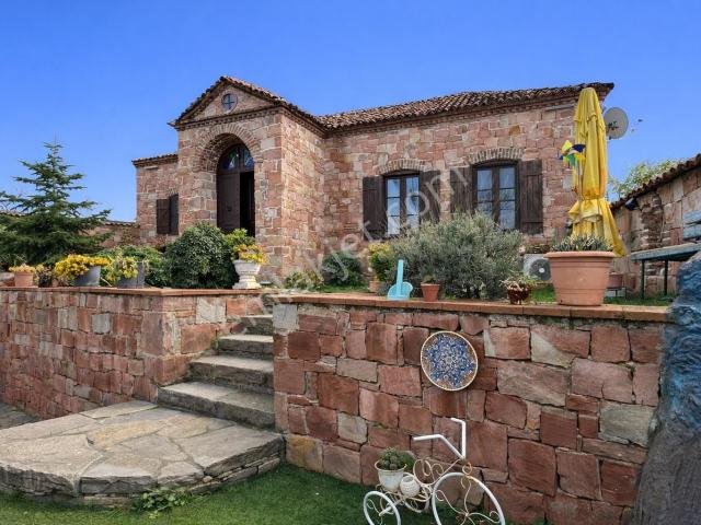 Ayvalik, Balikesir içerisinde satılık Villa