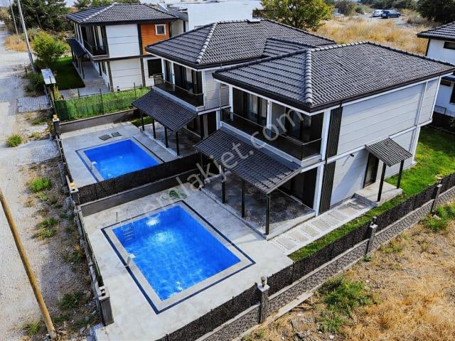Ayvalik, Balikesir içerisinde satılık Villa