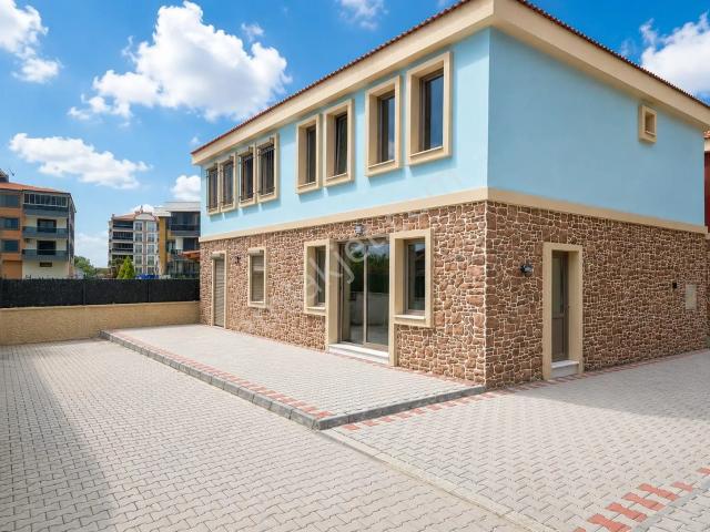 Ayvalik, Balikesir içerisinde satılık Villa