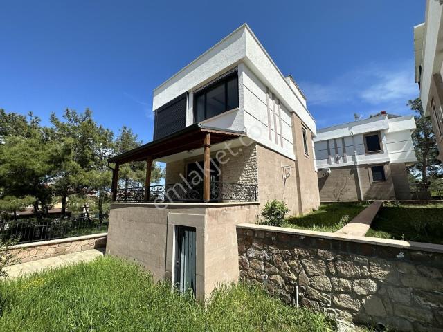 Ayvalik, Balikesir içerisinde satılık Villa