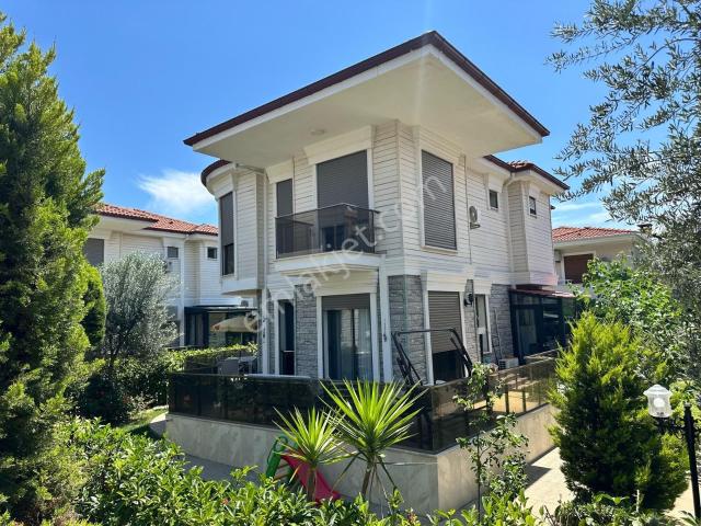 Ayvalik, Balikesir içerisinde satılık Villa