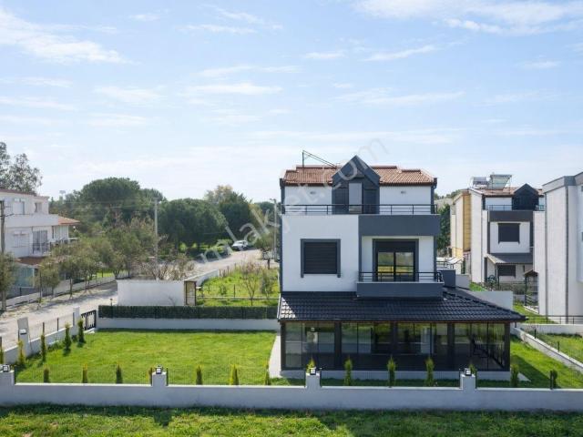 Ayvalik, Balikesir içerisinde satılık Villa