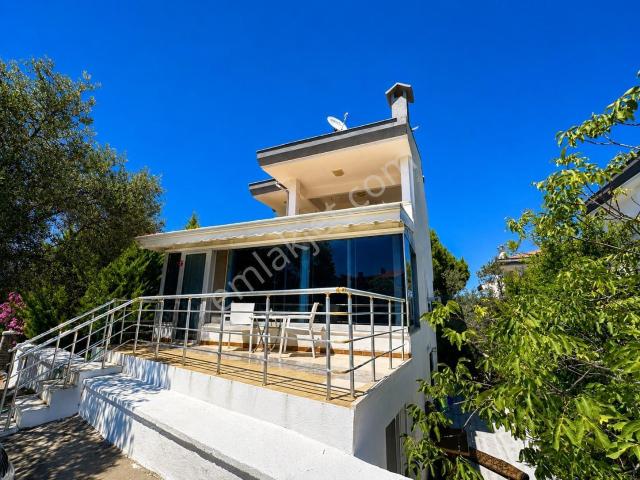 Ayvalik, Balikesir içerisinde satılık Villa