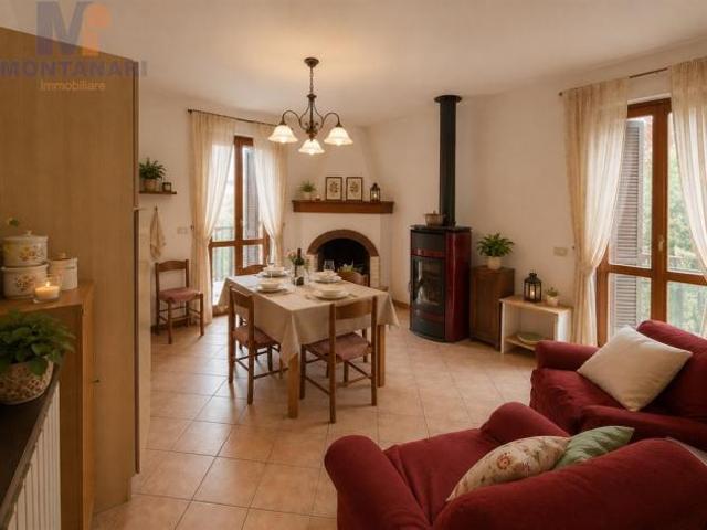 Appartamento in vendita a Foligno, Umbria