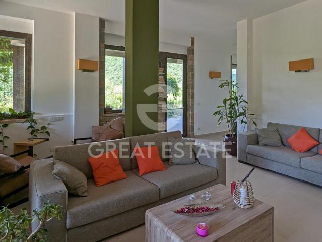 Casa in vendita a Passignano Sul Trasimeno, Umbria