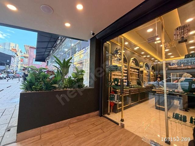 Ümraniye, İstanbul içerisinde satılık mülk