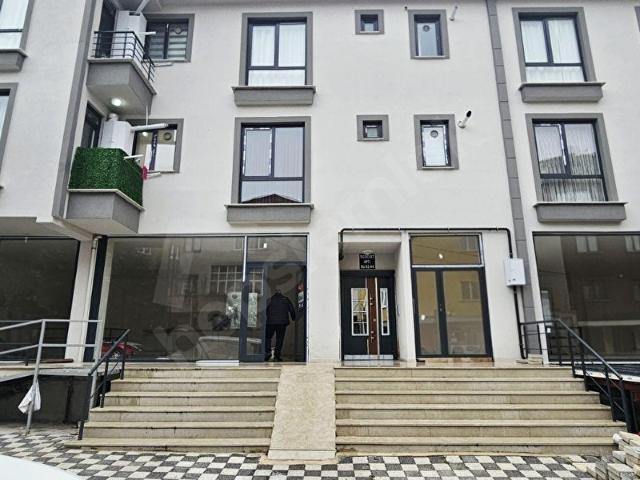 Ümraniye, İstanbul içerisinde satılık Dükkan