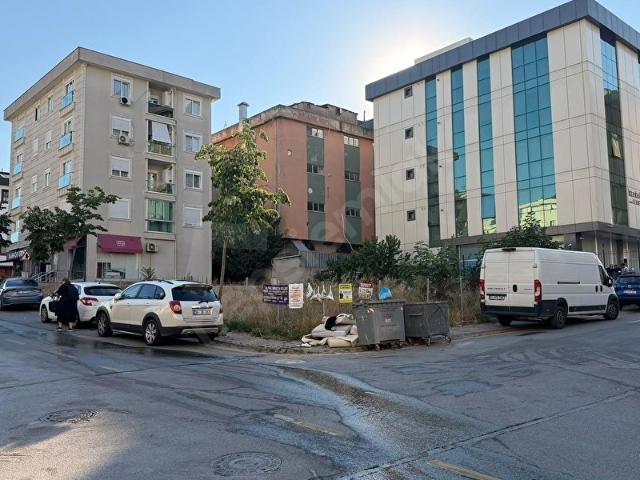 Ümraniye, İstanbul içerisinde satılık Dükkan
