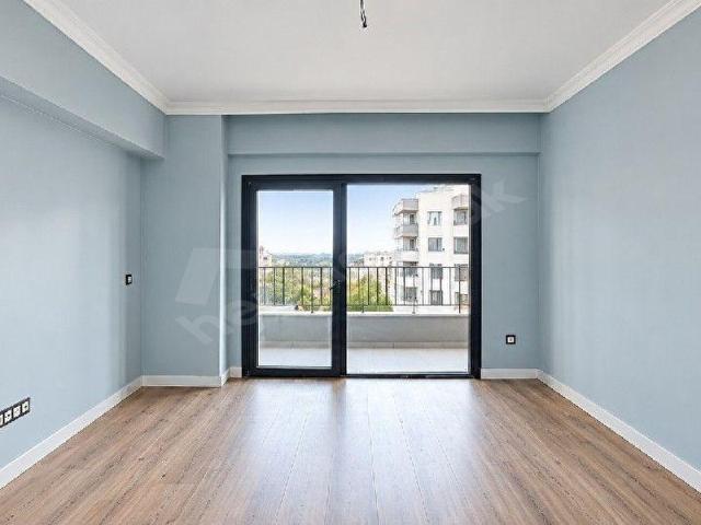 Ümraniye, İstanbul içerisinde satılık mülk