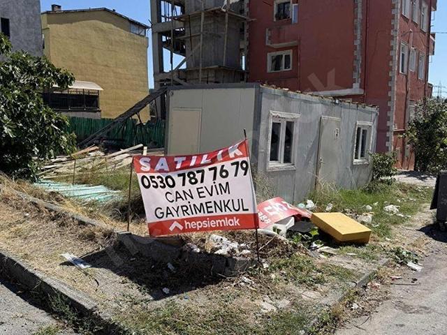 Esenşehir Mahallesi, Ümraniye içerisinde satılık Dükkan