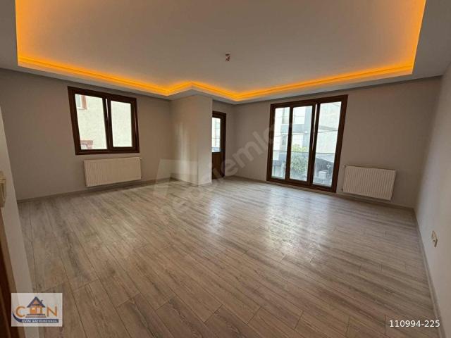 Ümraniye, İstanbul içerisinde satılık mülk