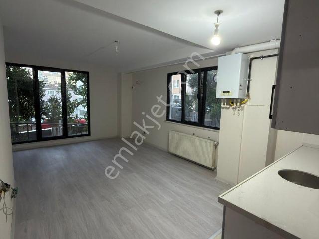 Ümraniye, İstanbul içerisinde kiralık mülk