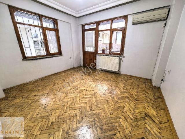 Ümraniye, İstanbul içerisinde kiralık mülk