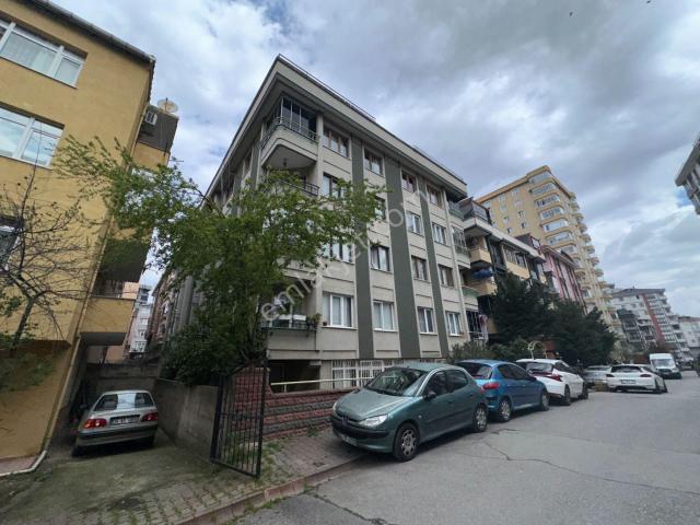 Ümraniye, İstanbul içerisinde satılık mülk