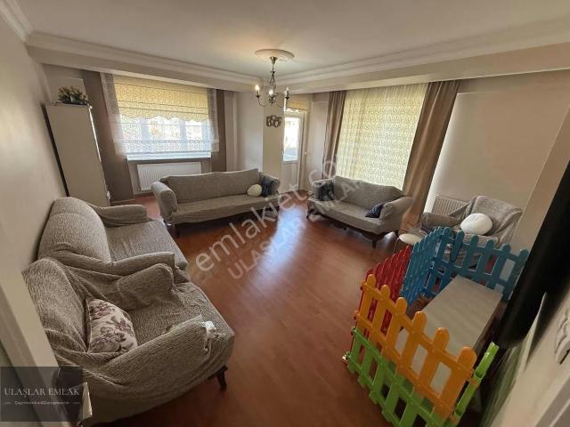 Ümraniye, İstanbul içerisinde satılık mülk