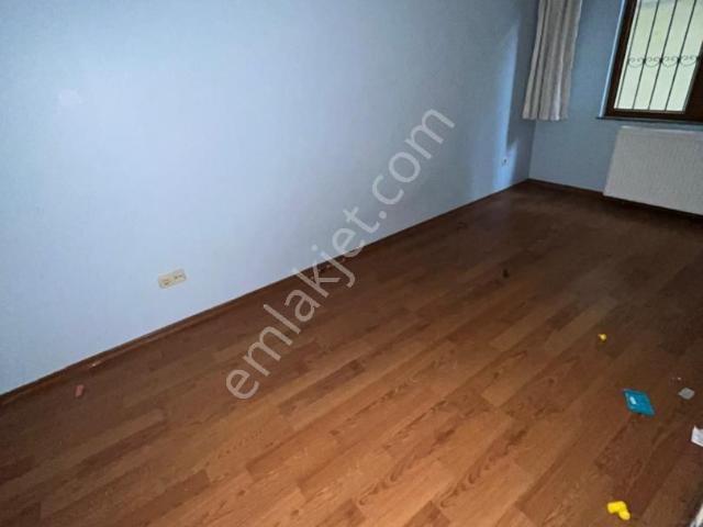 Ümraniye, İstanbul içerisinde kiralık mülk