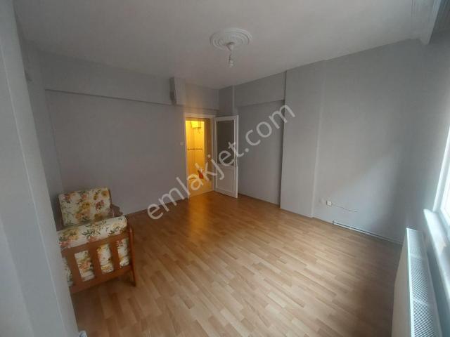 Atatürk Mahallesi, Ümraniye içerisinde kiralık mülk